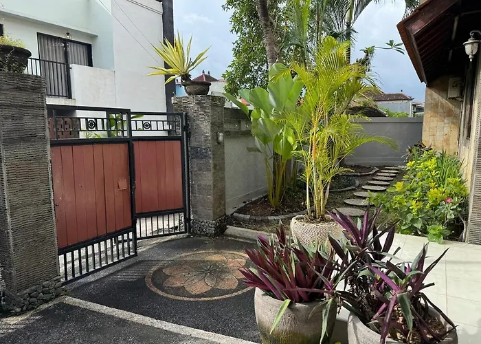 Balieys Villa, Tranquil Hideaway In Canggu