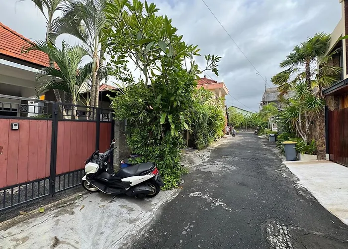 Balieys Villa, Tranquil Hideaway In *
